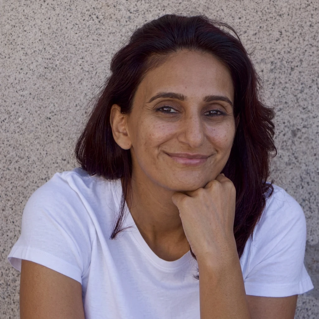 Portrait of Charu Agarwal